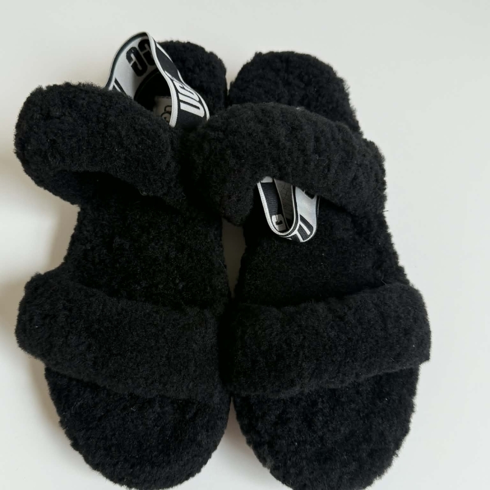 UGG Fluff Yeah Flatform  Slippers